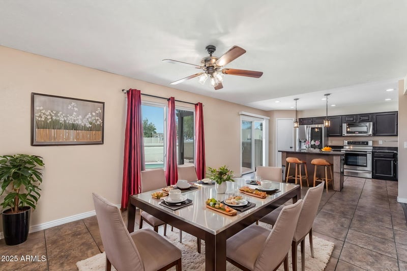 4114 Muirwood Dr, Phoenix, AZ 85048