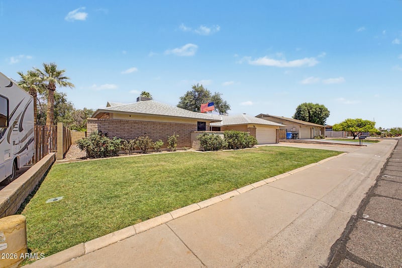 4114 Hartford Ave, Glendale, AZ 85308