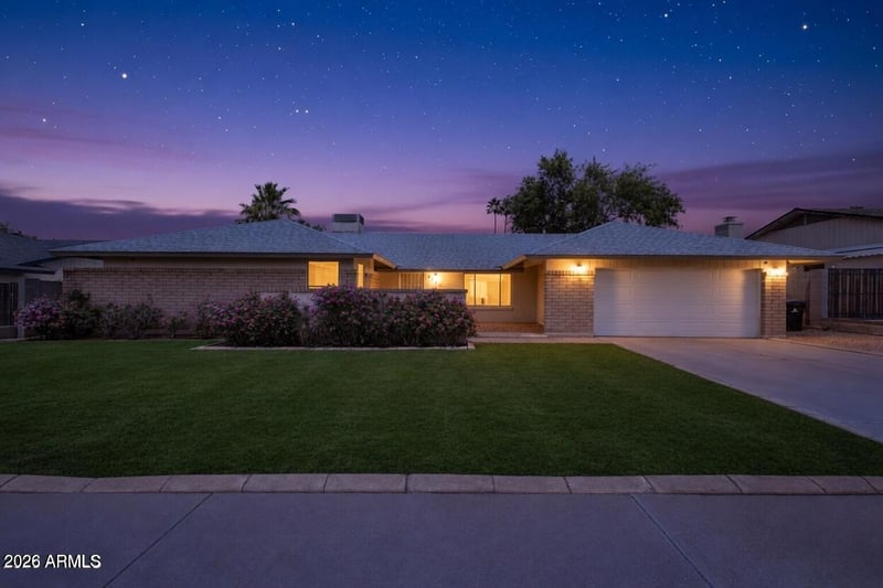 4114 Hartford Ave, Glendale, AZ 85308