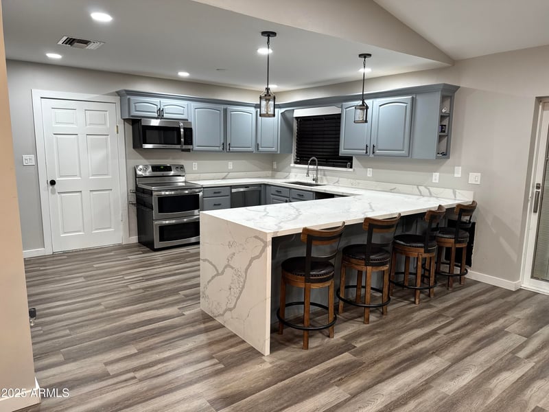 4114 Westcott Dr, Glendale, AZ 85308