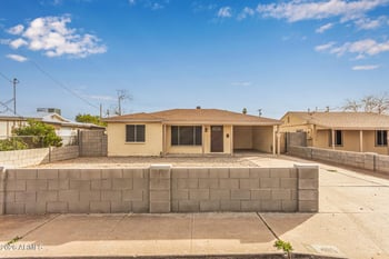 4115 18th Dr, Phoenix, AZ 85015