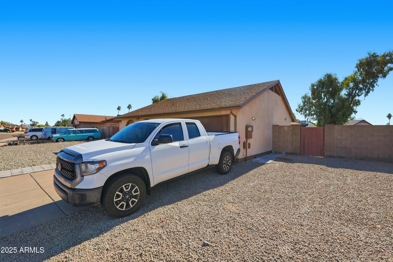 4115 Muriel Dr, Glendale, AZ 85308