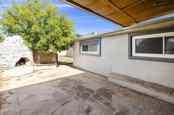 4116 64th Dr, Phoenix, AZ 85033