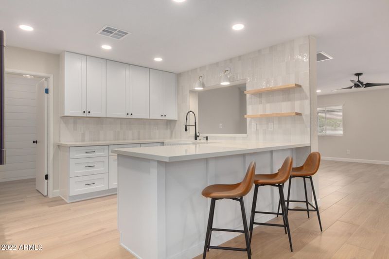 4116 E Greenway Ln, Phoenix, AZ 85032