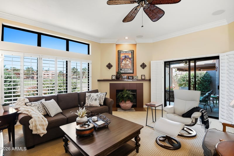4116 E Paradise Dr, Phoenix, AZ 85028