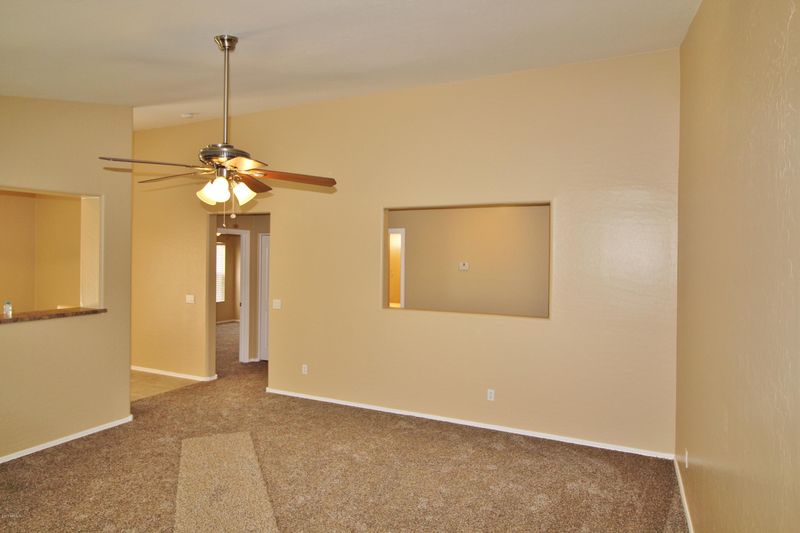 4116 E Silverbell Rd, San Tan Valley, AZ 85143
