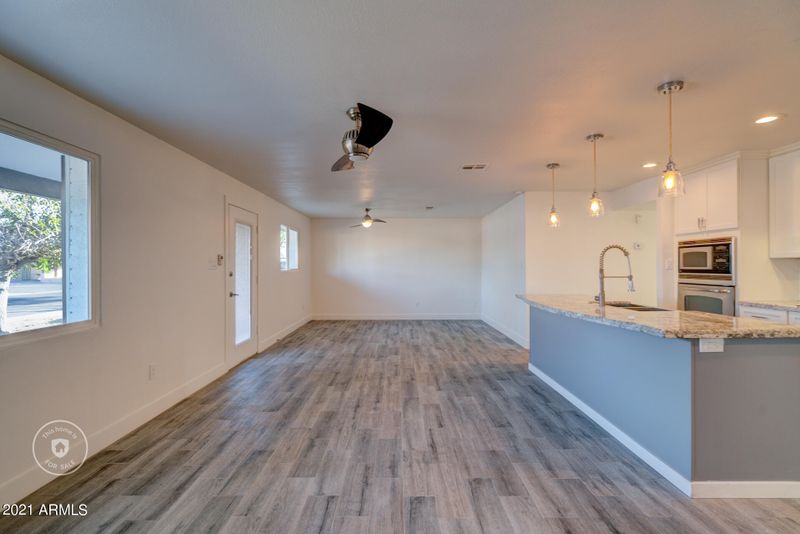 4117 W Wagon Wheel Dr, Phoenix, AZ 85051