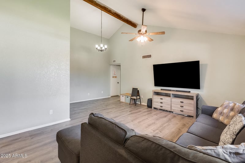 4117 Windrose Dr, Phoenix, AZ 85029