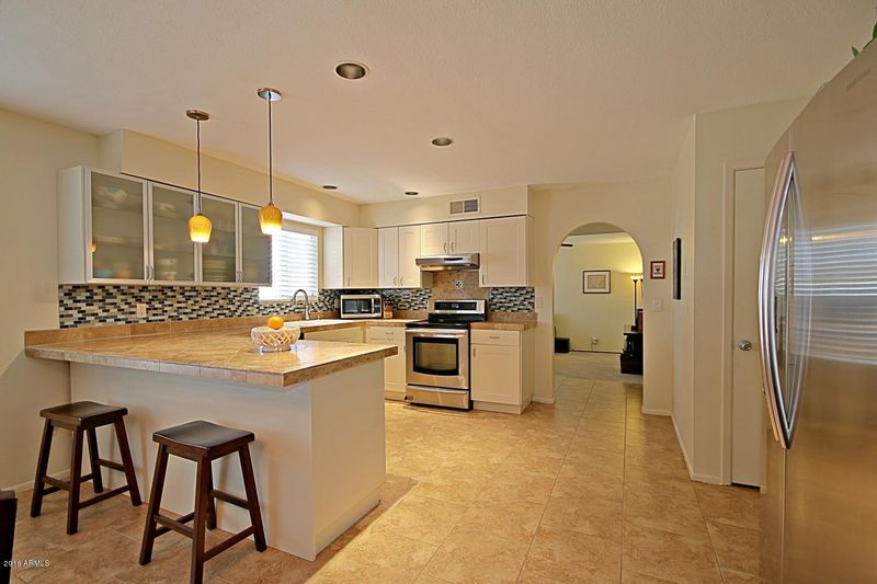 4119 E Cochise Rd, Phoenix, AZ 85028