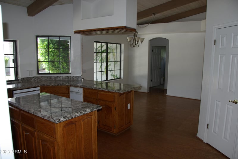 4119 Glencove St, Mesa, AZ 85205