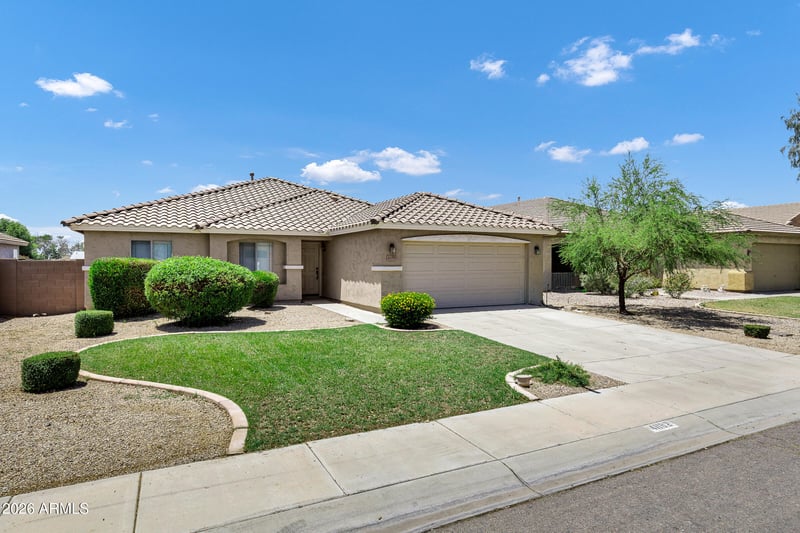 41192 Vine Ave, San Tan Valley, AZ 85140
