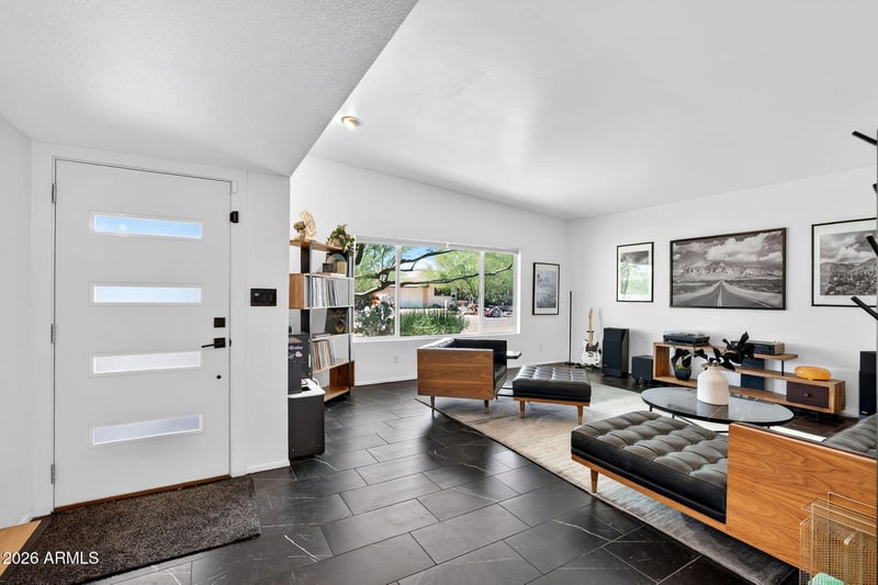 412 E Loyola Dr, Tempe, AZ 85282