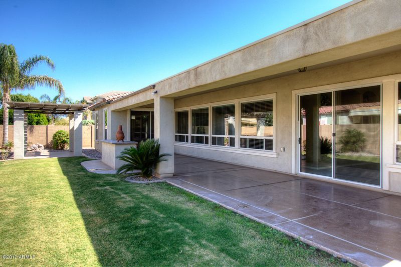 412 E Mead Dr, Chandler, AZ 85249