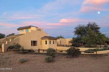 412 Joy Ranch Rd, Phoenix, AZ 85086