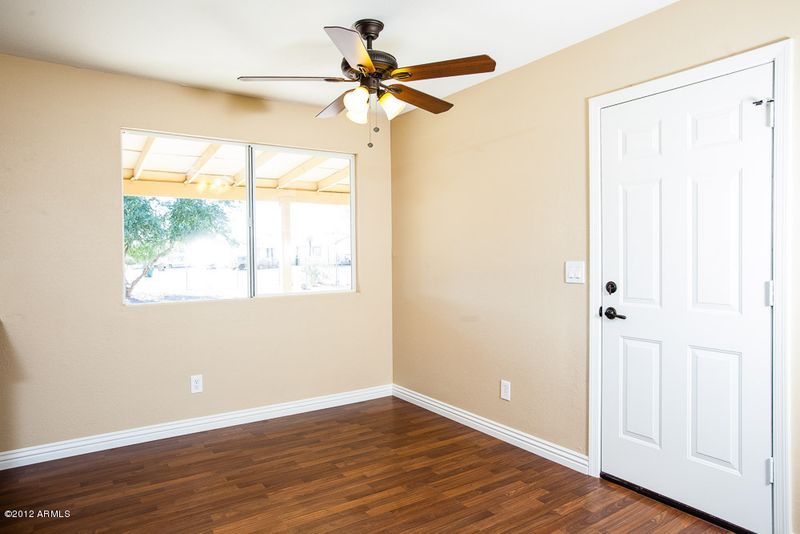 412 S 107th St, Mesa, AZ 85208