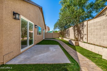 412 Utopia Rd, Phoenix, AZ 85024