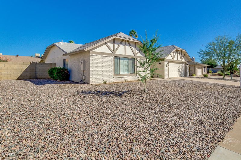 4120 E Ahwatukee Dr, Phoenix, AZ 85044