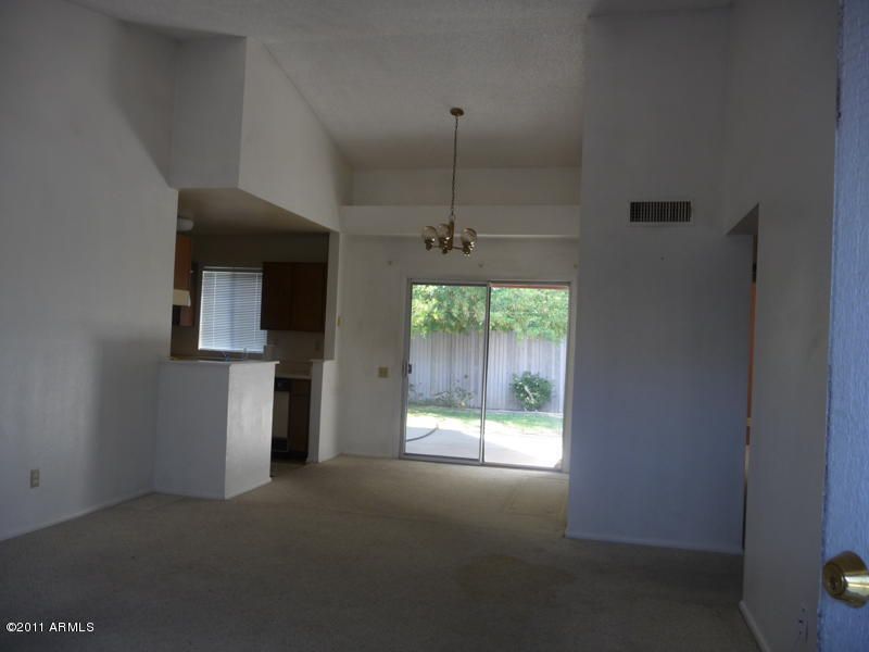 4120 E Carson Rd, Phoenix, AZ 85042