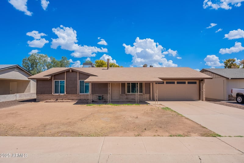 4121 89th Ln, Phoenix, AZ 85037