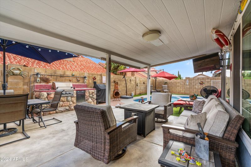 4121 E Ashurst Dr, Phoenix, AZ 85048