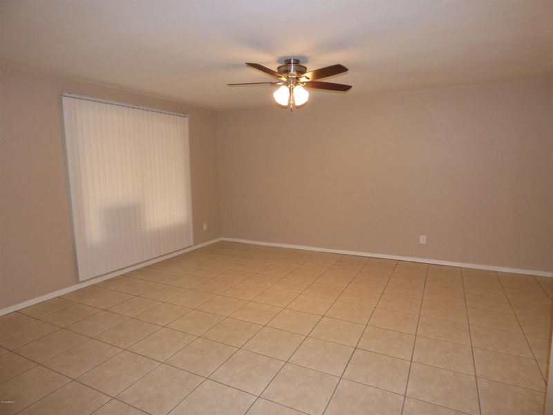 4121 N 48th Ave, Phoenix, AZ 85031