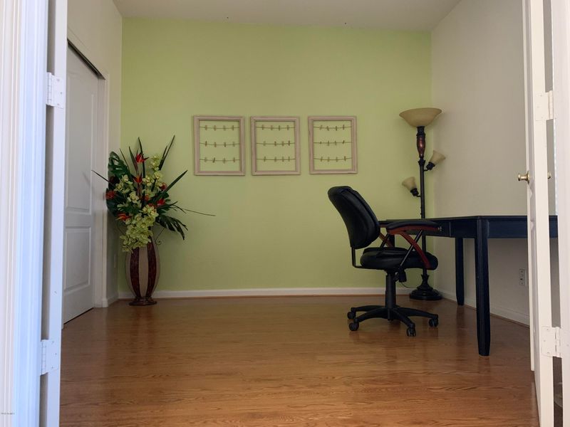 4121 W Ross Ave, Glendale, AZ 85308