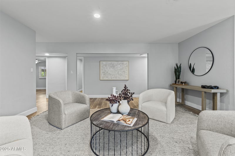 4122 56th St, Phoenix, AZ 85018