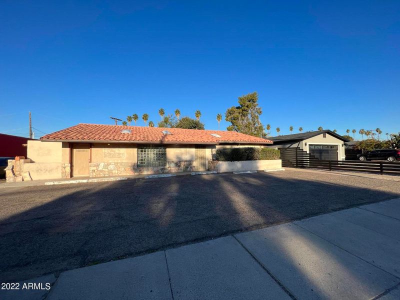 4122 N 36th St, Phoenix, AZ 85018