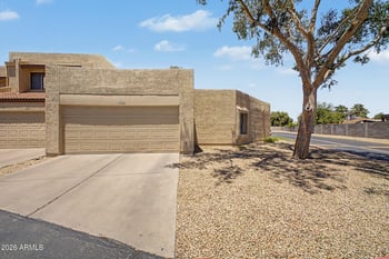 4122 Calavar Rd, Phoenix, AZ 85053