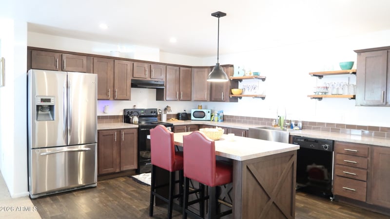 41225 N 253rd Ave, Morristown, AZ 85342