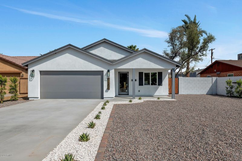 4123 N 18th Pl, Phoenix, AZ 85016