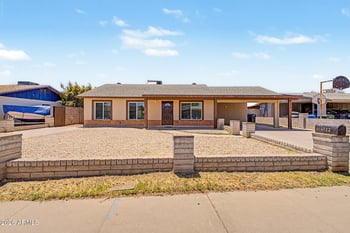 4123 Holly St, Phoenix, AZ 85009