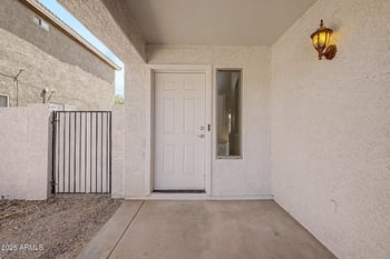 41235 Cambria Dr, San Tan Valley, AZ 85140