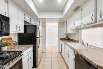 4124 Boca Raton Rd, Phoenix, AZ 85053