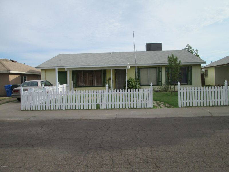 4124 E Saint Charles Ave, Phoenix, AZ 85042