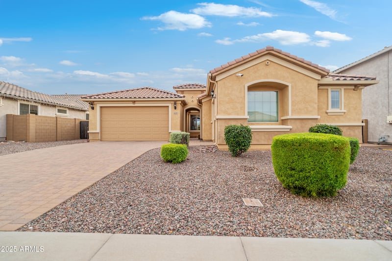 4125 Copper Moon Way, New River, AZ 85087