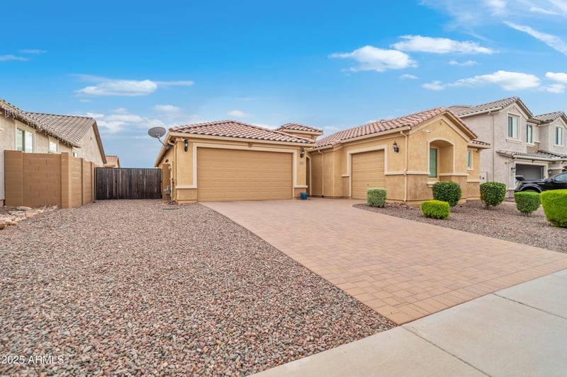 4125 Copper Moon Way, New River, AZ 85087