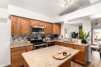 4126 Covina St, Mesa, AZ 85205