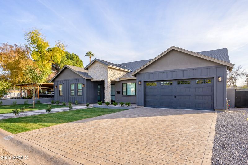 4127 E Cambridge Ave, Phoenix, AZ 85008