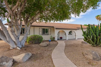 4127 Paradise Dr, Phoenix, AZ 85029