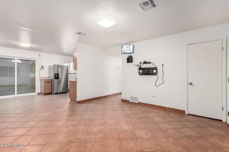 4128 Earll Dr, Phoenix, AZ 85019