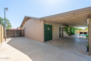 4128 Meadow Dr, Glendale, AZ 85308