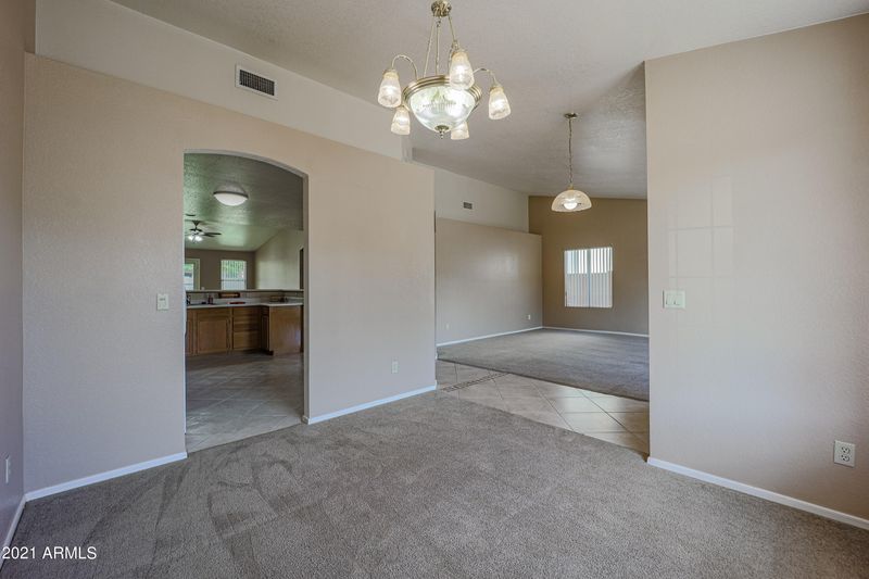 4128 W Fallen Leaf Ln, Glendale, AZ 85310