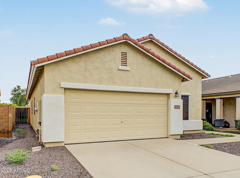 41285 N Stenson Dr, San Tan Valley, AZ 85140