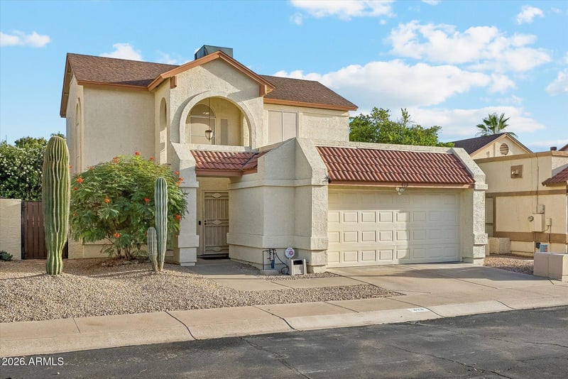 413 Kristal Way, Phoenix, AZ 85024
