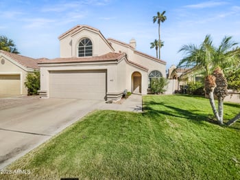 413 Lake Mirage Dr, Gilbert, AZ 85233