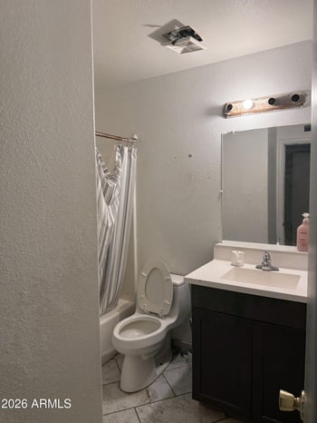 413 107th St, Mesa, AZ 85208