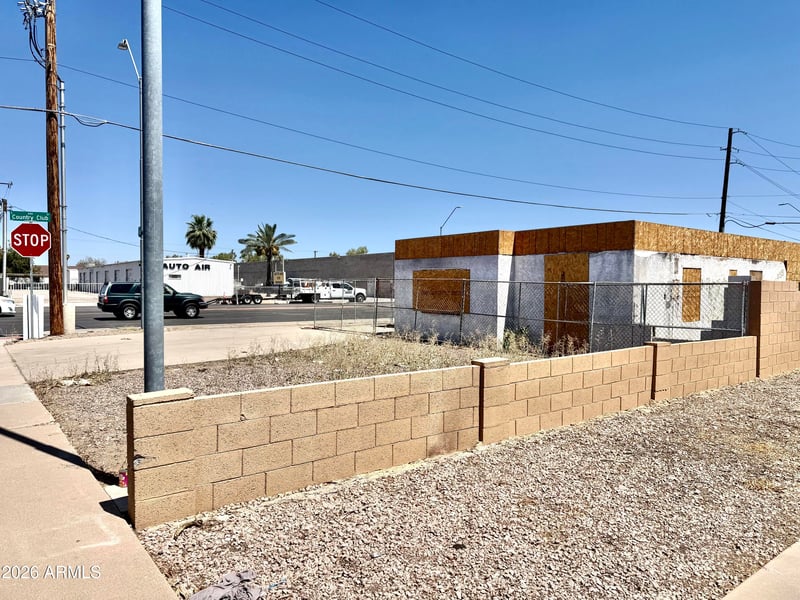 413 W 6th Dr, Mesa, AZ 85210