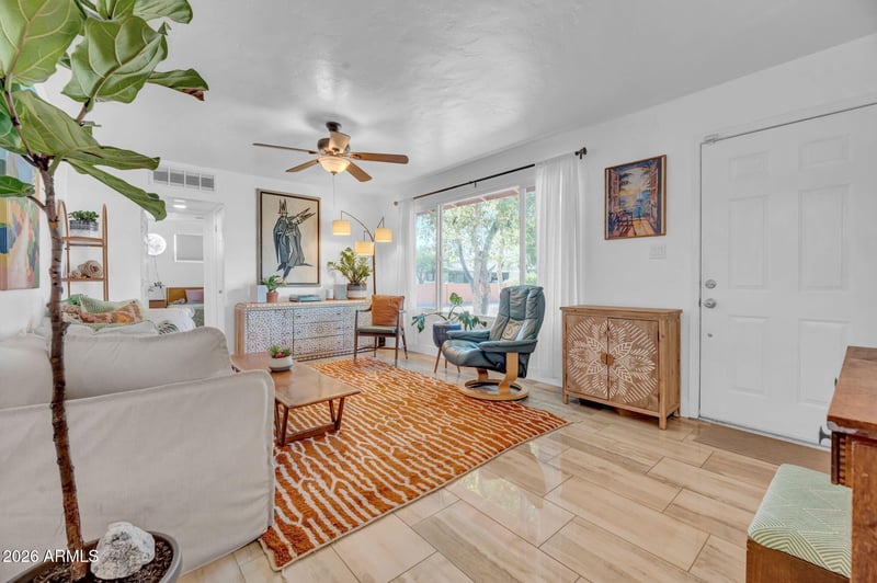 413 W Caron St, Phoenix, AZ 85021