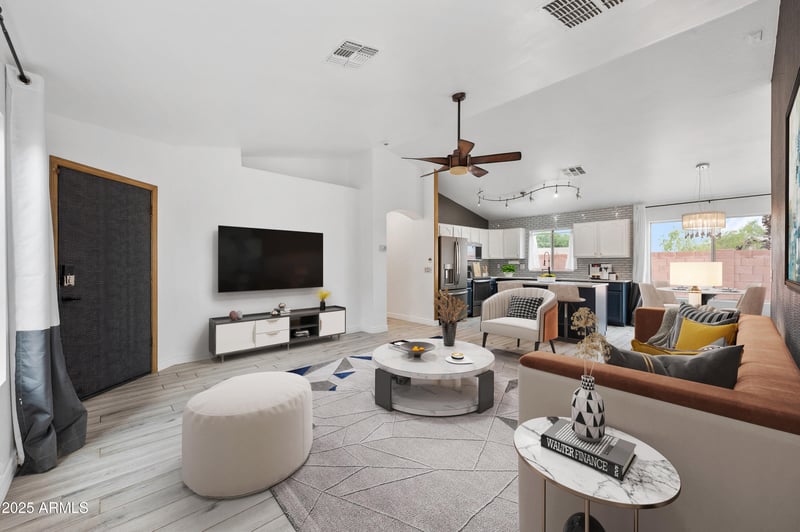 4130 Chambers St, Phoenix, AZ 85040